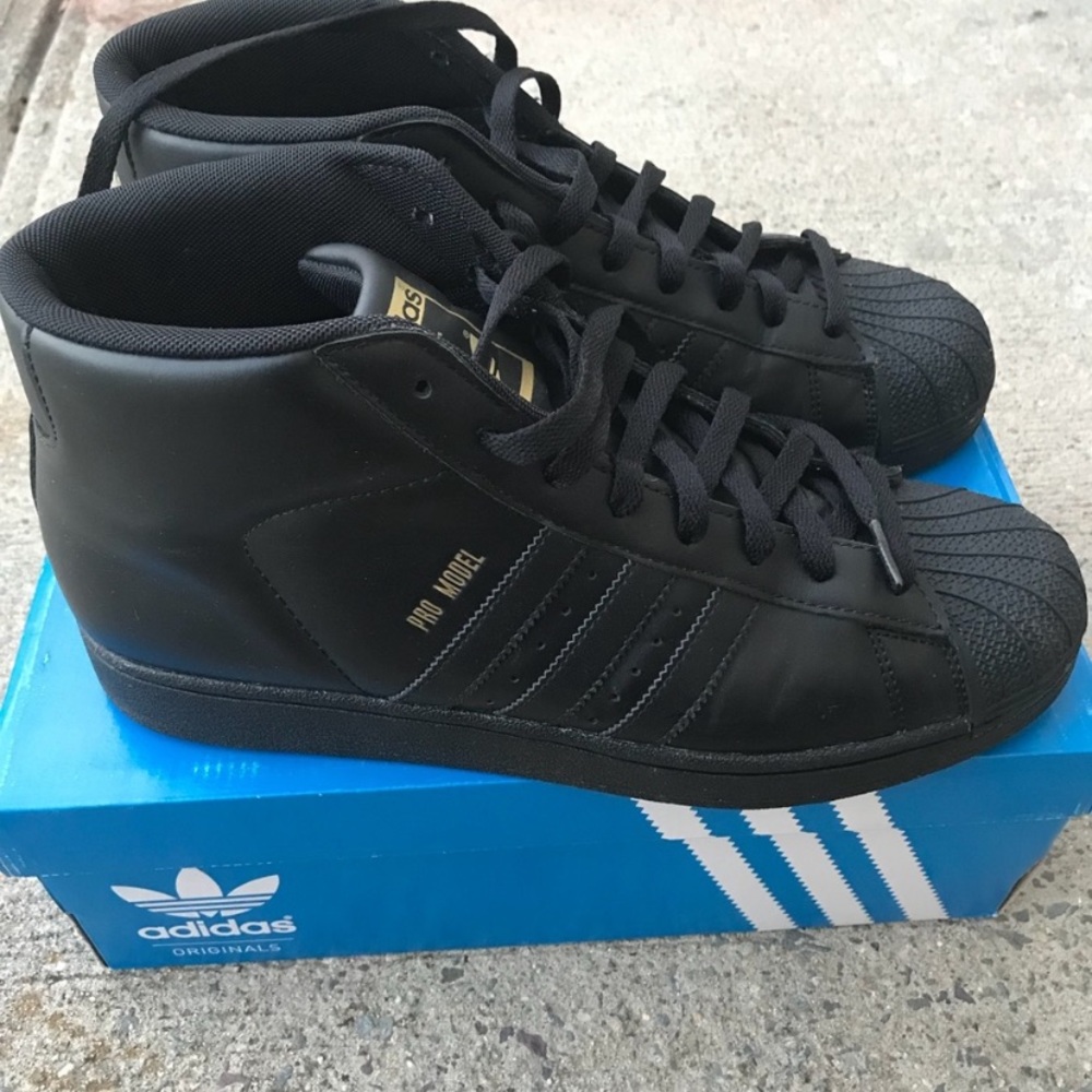 Adidas Pro Model